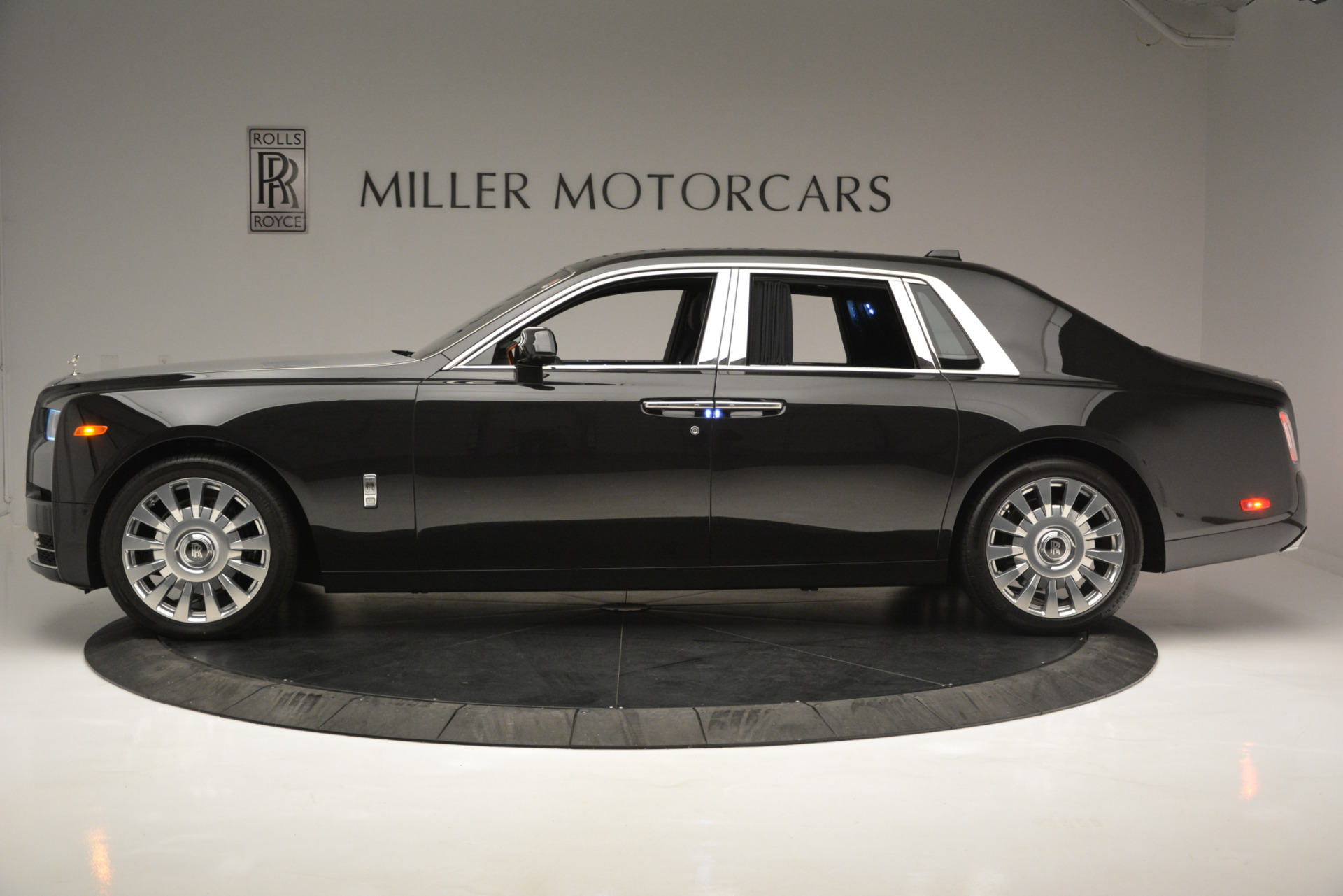 Pre-Owned 2018 Rolls-Royce Phantom For Sale (Special Pricing