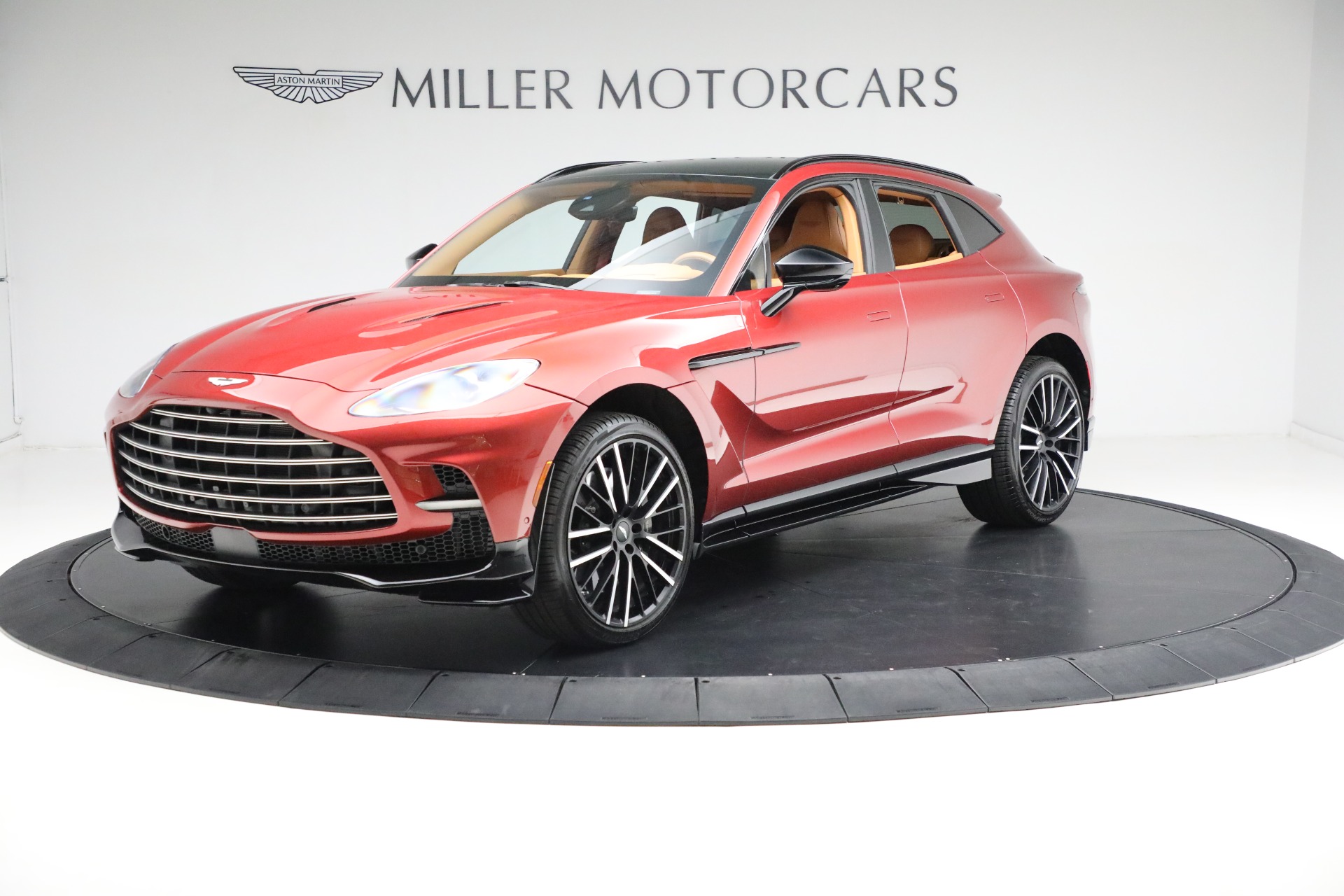 Used 2024 Aston Martin DBX 707 for sale $214,900 at Maserati of Westport in Westport CT 06880 1